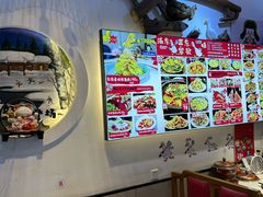 -雪乡人家东北菜·铁锅炖一切(高斯路店)