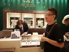 -乐蓬马歇百货公司(Rive Gauche)