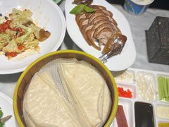 至尊酥香嫩烤鸭-北平盛世·新京菜·北京烤鸭(劲松·双井店)