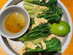 烤西兰花苔-SHAN山(前滩太古里店)