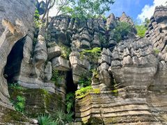 -梭布垭石林景区