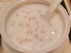 -沙龙酒家