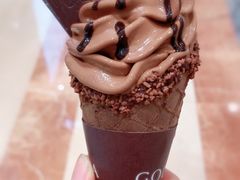 浓醇黑巧味软冰淇淋-GODIVA(月星环球港店)