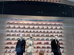 -LV路易威登(海信广场店)