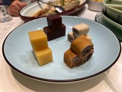 -羲和雅苑•北京烤鸭(陆家嘴中心店)