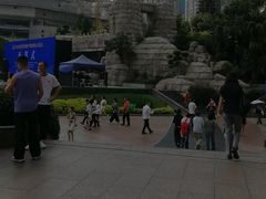 -观音桥步行街