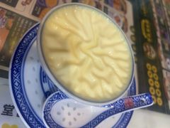 -广信牛奶甜品世家(台东店)
