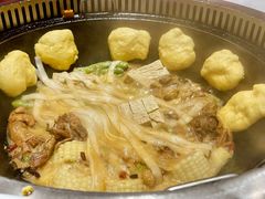 -玺炖·中国铁锅炖(虹桥天街店)