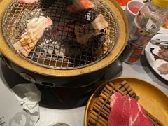 -山焱·炭火自助烤肉(周浦万达店)