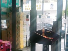 -喝丢一只鞋辣炒海鲜小烧烤(三八广场店)