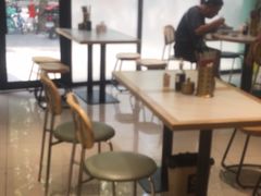 -鲁达面馆本帮风味(共康东路店)