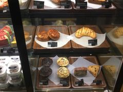 -星巴克(广州百信广场东区店)