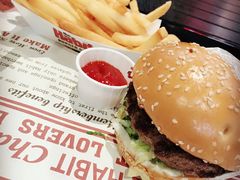 -The Habit Burger Grill 哈比特汉堡(爱琴海店)