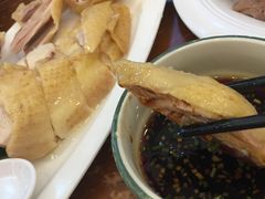 -侬佳蒸菜馆(听潮店)