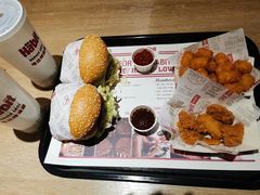 -The Habit Burger Grill 哈比特汉堡(复兴soho店)