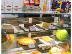 面包甜点陈列柜-猫王榴莲世家(三里屯SOHO商场店)