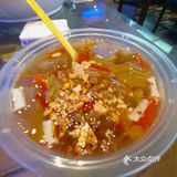 成都街头的家常小馆，就在鹦鹉巷子里