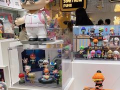-泡泡玛特POPMART(上海环球港店)