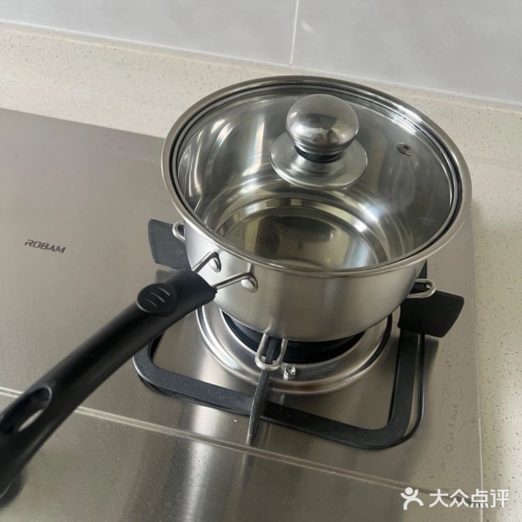 身为一个打工人，每天中午都为吃啥发愁。今天心