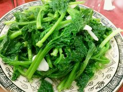 -乡土特色.冷锅鱼.牦牛肉汤锅