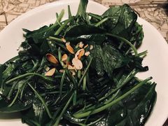 -桂满陇·蟹黄小笼汤包(中山公园店)