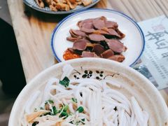 -再回首鸡肉米线(人民路一店)