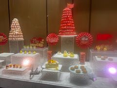 -飨食汇全日制餐厅·昆山皇冠假日酒店(九方店)