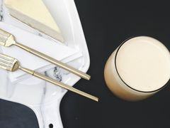 -UNI UNI(环亚凯瑟琳店)