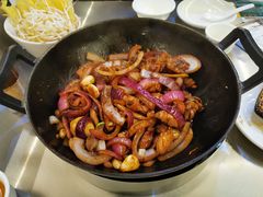 -胡须佬鸡煲四季火锅店(石厦西村直营店)