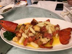 -品悦酒店(三林古镇店)