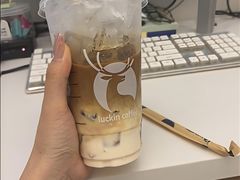 -瑞幸咖啡(艺树家工场店)
