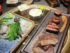 -铭牛烧肉·和牛海鲜自助(高新月牙湖店)