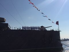 -阿芙乐尔号巡洋舰