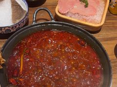 -旧街市鲜货老火锅(大光路店)