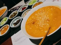 -蟹黄鱼·海派深夜面馆(巨鹿路店)