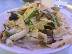 -谢师酒家