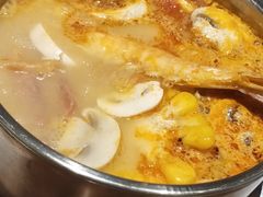 -越弥越南传统美食馆
