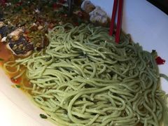 配手工菠菜面-凤凰湘语·湘粤鲜融(浦东旗舰店)