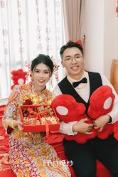 -予白婚纱礼服馆