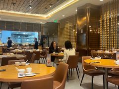 -乐忻皇朝(上海中心大厦店)