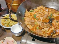 -富正毅三下锅·湘西韵味(天门山索道店)