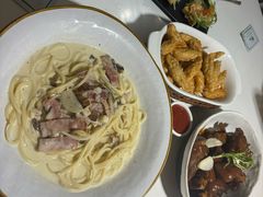 -秀儿家の小确幸融合西餐厅(万达店)