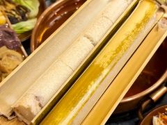 -阿山卓·野生菌火锅·纳西火塘烤肉