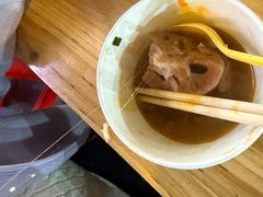 -燕子煨汤(山海关路店)