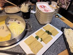 -江小渔鲜鱼火锅(辽沈二街店)