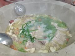 -姚记抚仙湖石锅鱼庄