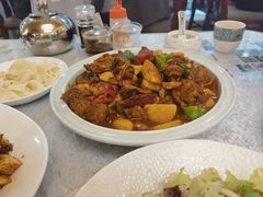 -汗腾格里·风味餐厅(新疆驻京办店)