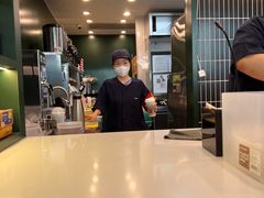 -茶理宜世(广州南站（站内）3楼B17检票口店)