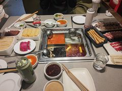 -海底捞火锅(宝龙广场夜宵主题店)