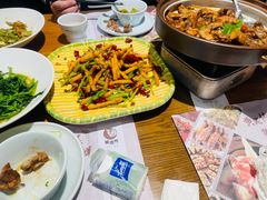 -黄泥岗·地道湖北菜(奥特莱斯店)